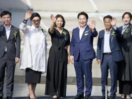 오세현 아산시장, '2025 모나밸리 국제아트페어' 개막식 참석 기사 이미지