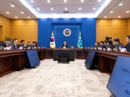 이재명 대통령, 제33차 수석보좌관회의 주재 기사 이미지
